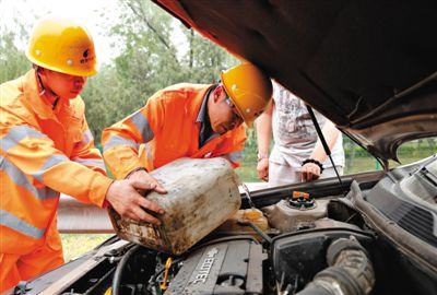 湘东区额尔古纳道路救援